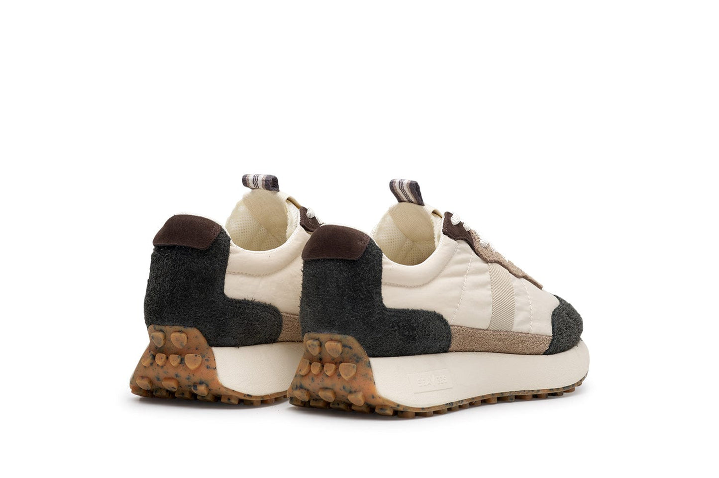 Mens - Acorn Trainer - Black and Tan