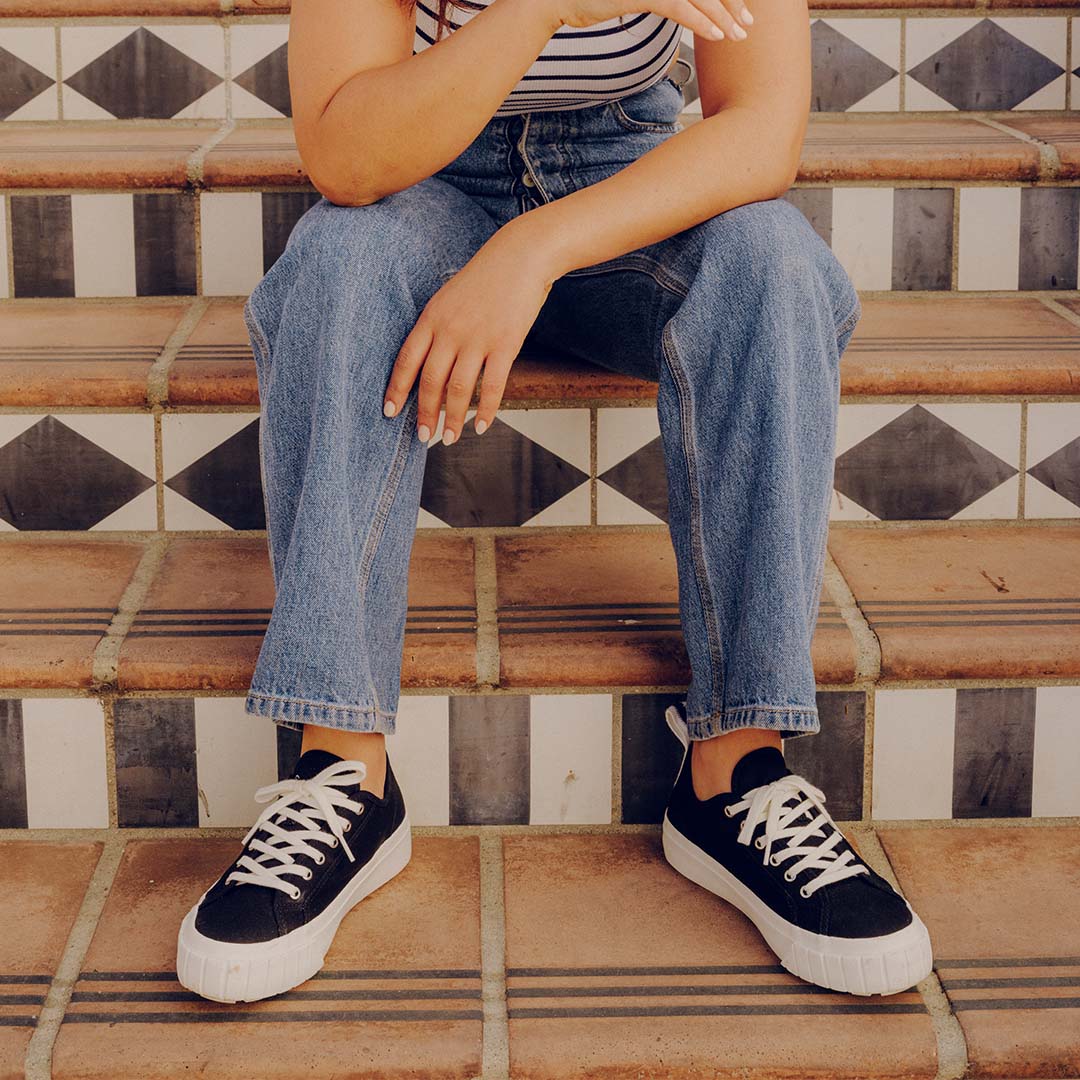 Womens - Melrose Lug Platform - Black