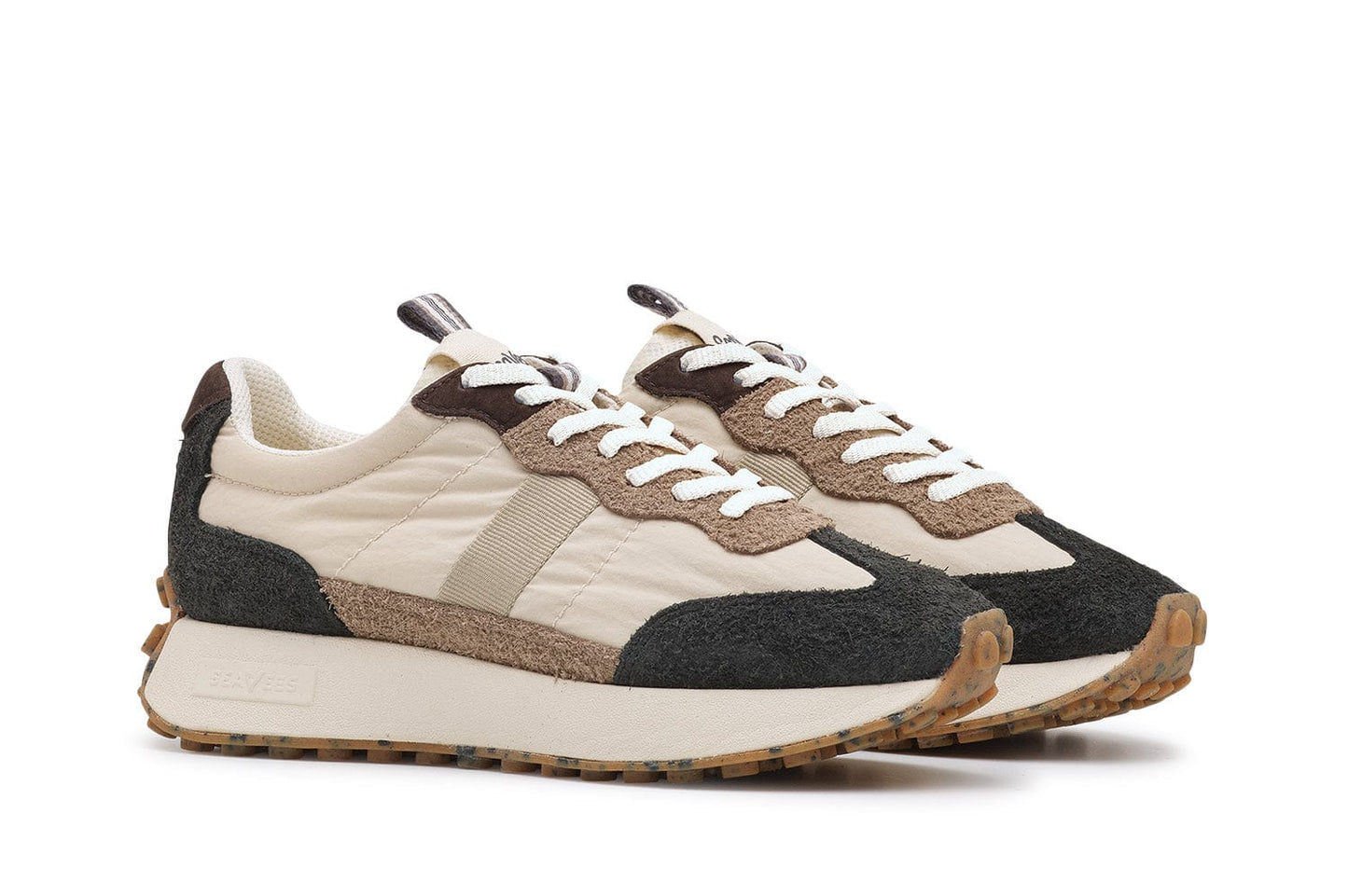 Womens - Acorn Trainer - Black and Tan