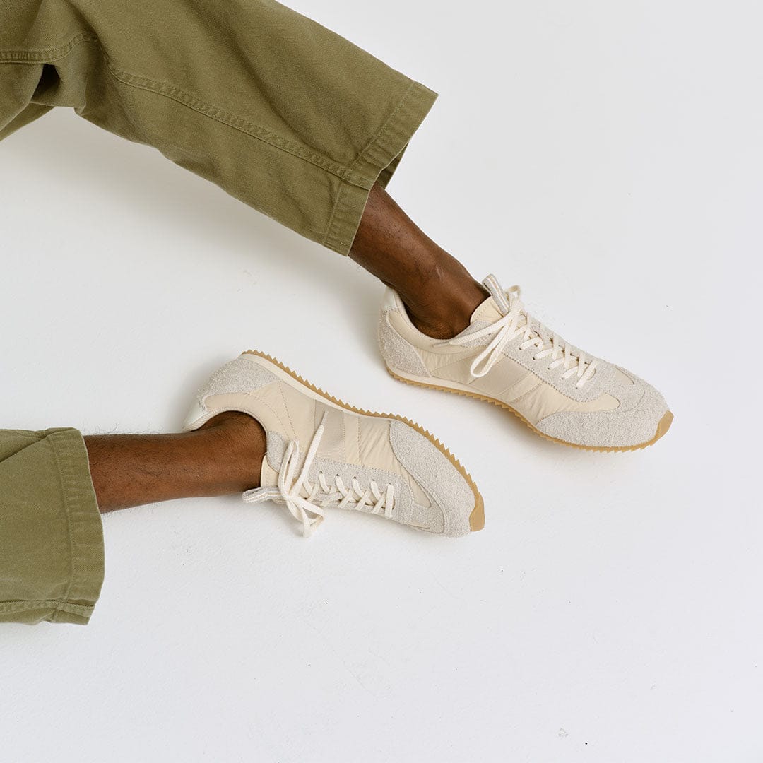 レズミルズ　シーエックスワース(コア) Mens - Wilcox Low Profile Trainer - Cloud – SeaVees