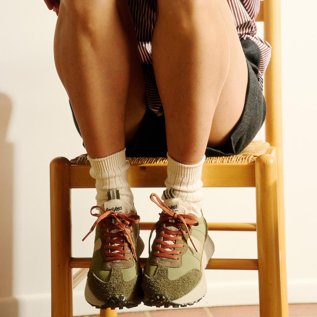 Womens - Acorn Trainer - Peppercorn