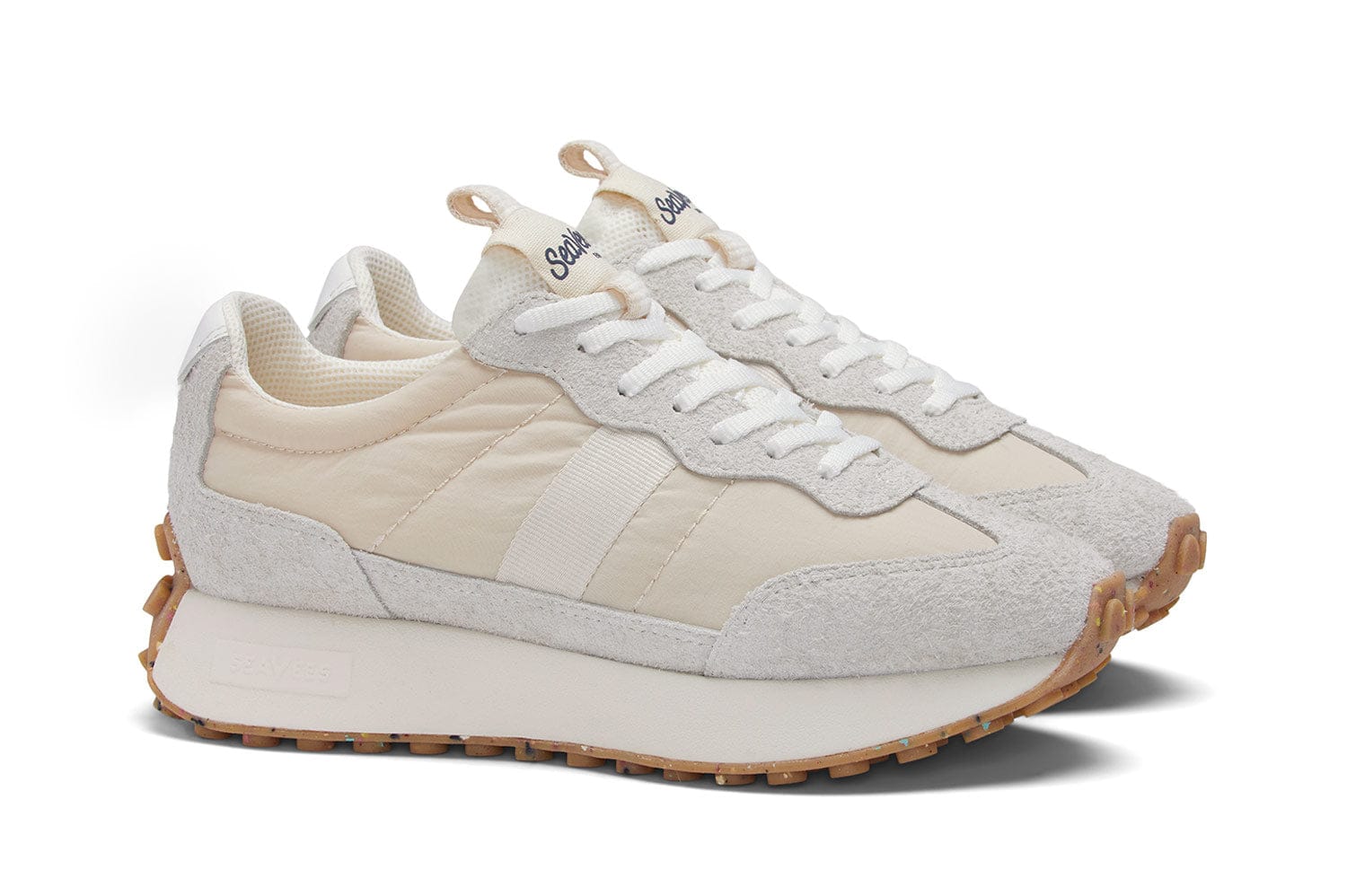 Erdnase 1902 Bee Acorn Back Ivory 3個 Womens - Acorn Trainer - Cloud – SeaVees
