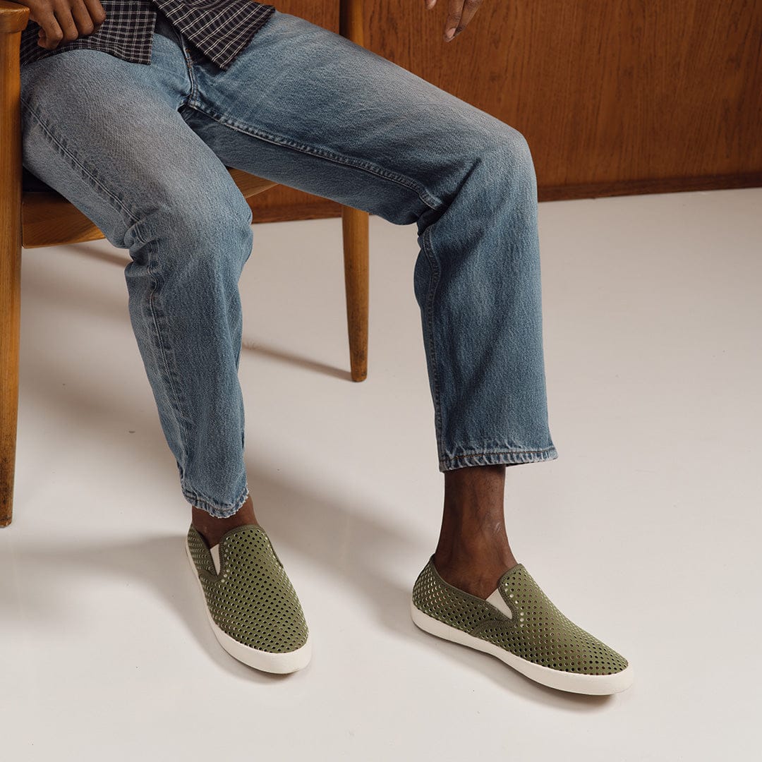 シューズ SEAVITAL Mens - Baja Slip On Portal - Surplus Green – SeaVees