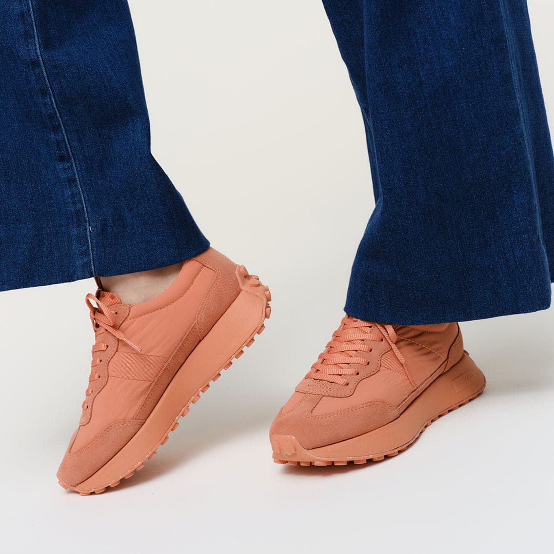 Womens - Acorn Trainer - Sunbaked