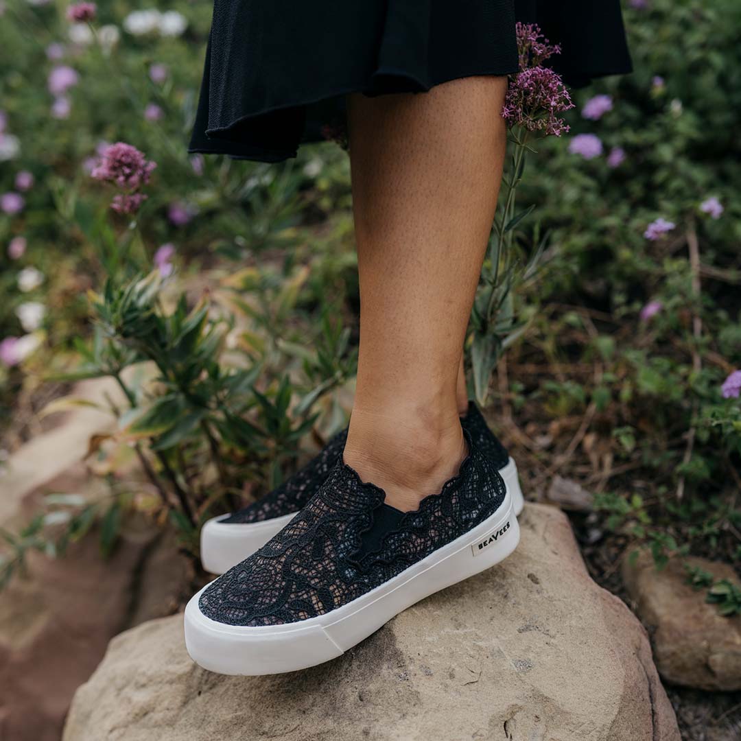 Womens - Baja Slip On Platform - Black Lace