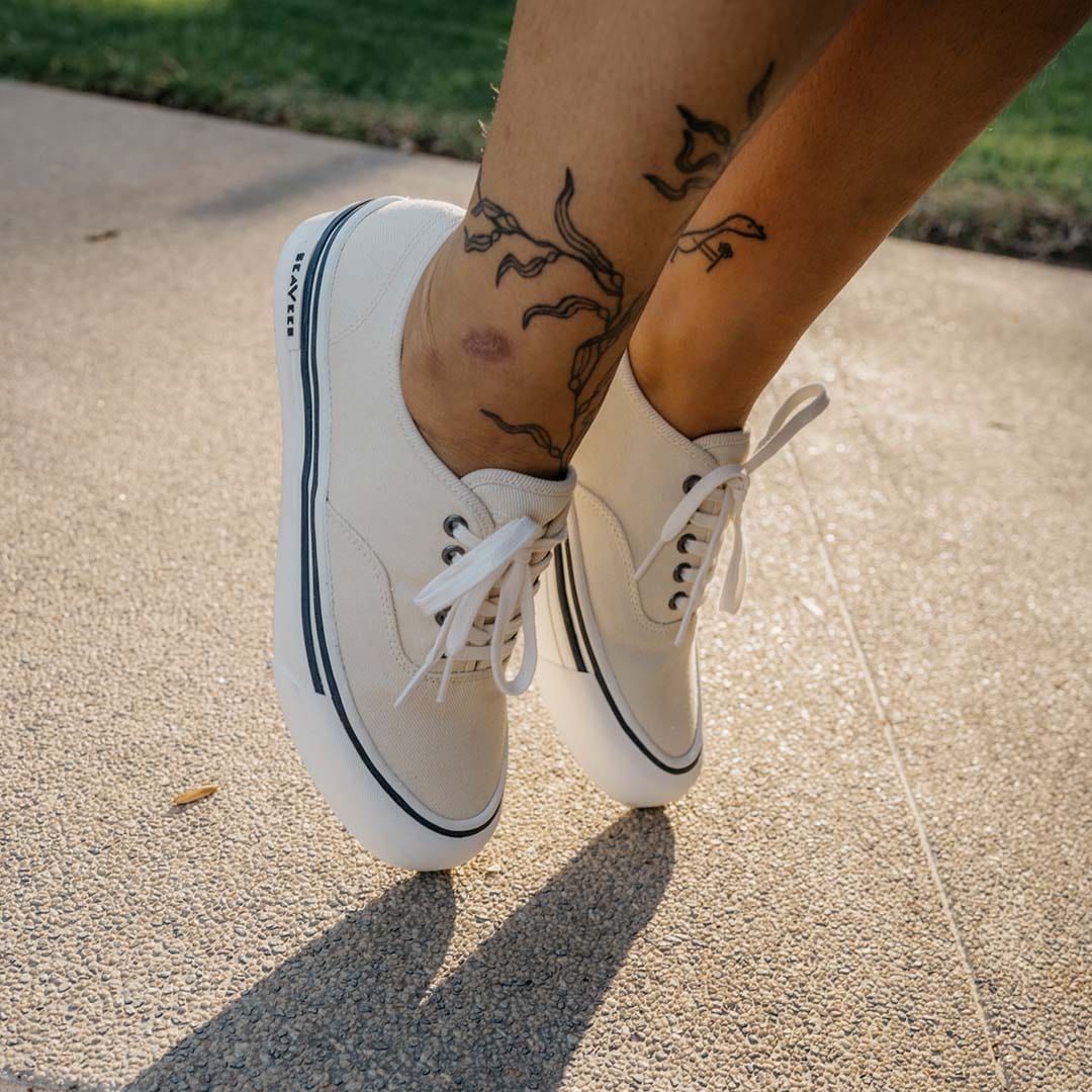 Womens - Legend Sneaker - Vanilla