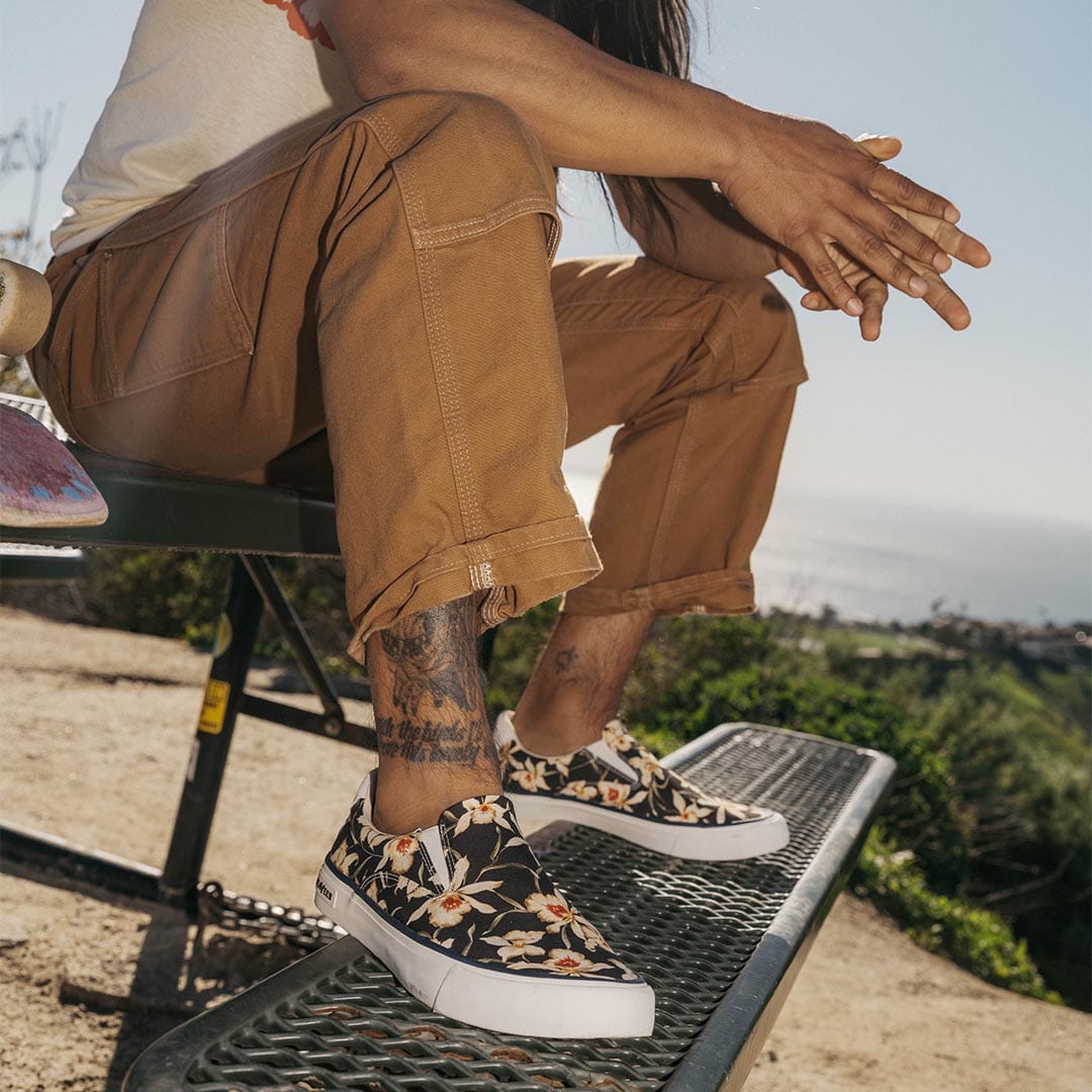 Mens - Hawthorne Slip On Magnum - Black Star Orchid